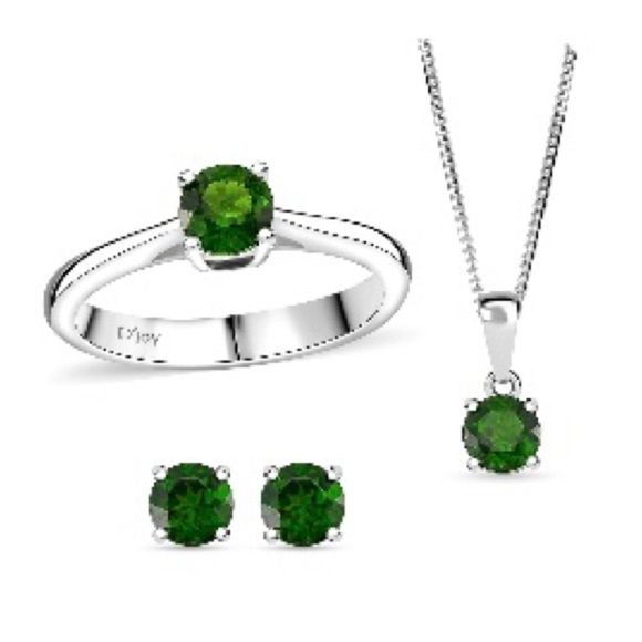 Chrome Diopside Stud Earrings, Solitaire Ring (Size 6) and Pendant Necklace - Picture 1 of 6